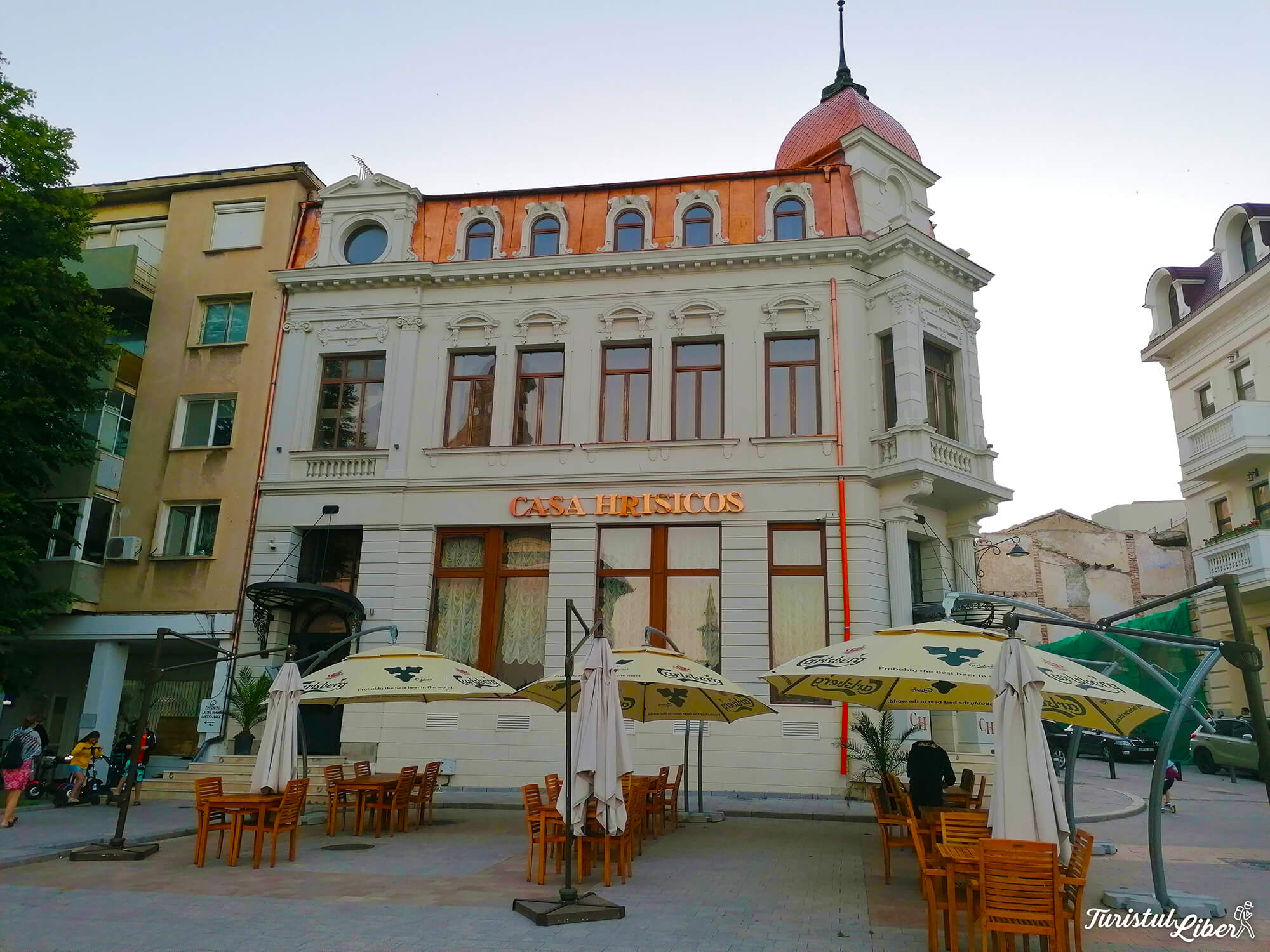 Piata Ovidiu Constanta Unde mananci, te cazezi si ce vizitezi