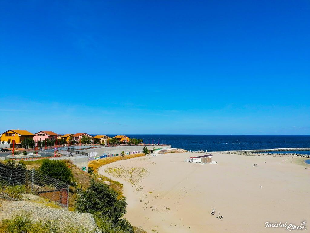 plaja reyna faleza nord