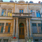 fatada casa manicatide