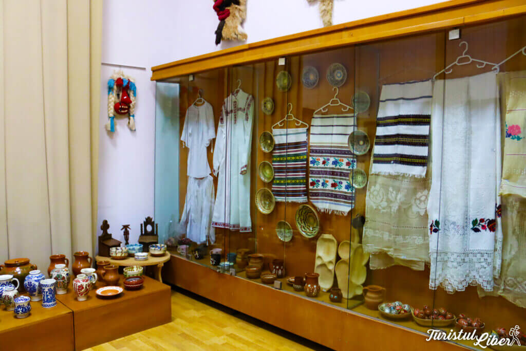 tesaturi traditionale dobrogea