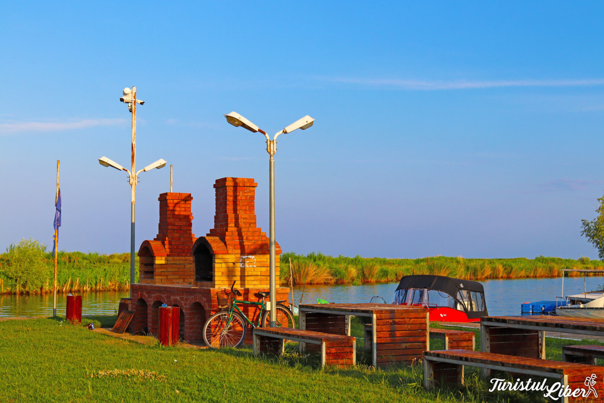 centru agrement mini port jurilovca