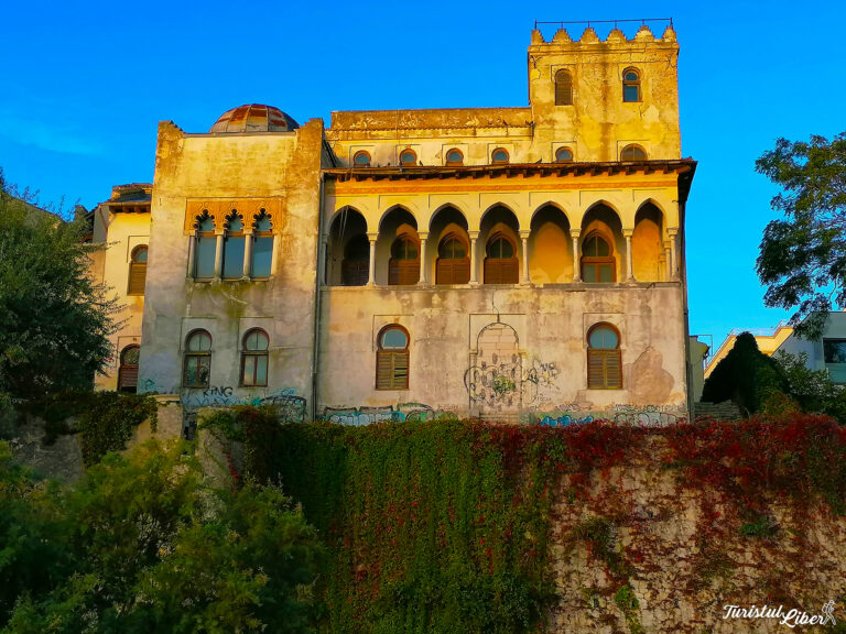vila sutu fatada