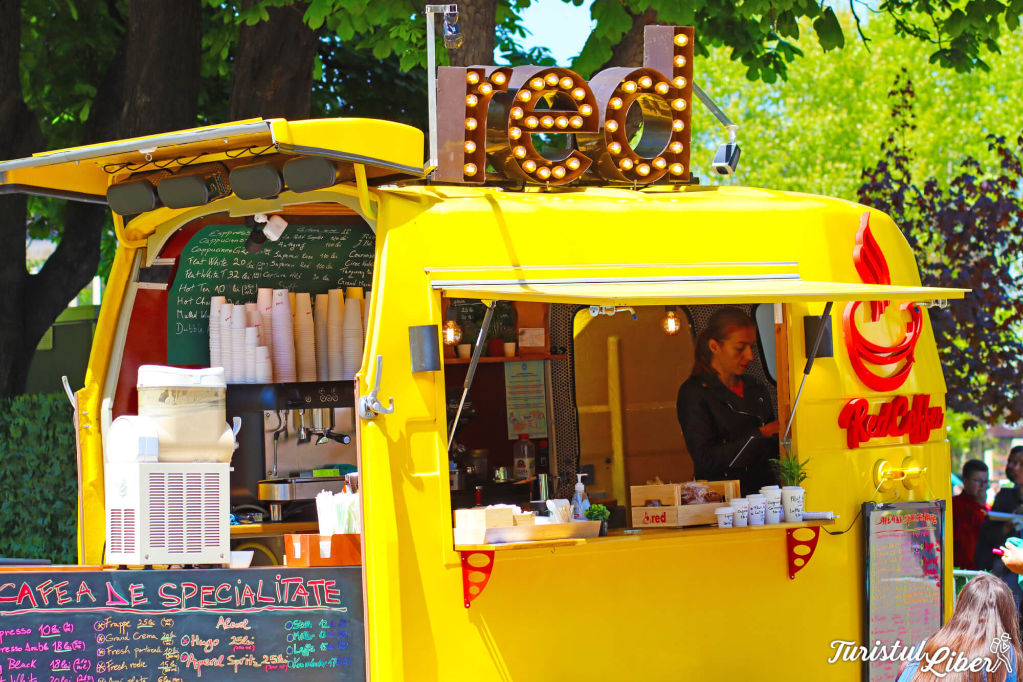 red coffee food truck constanta