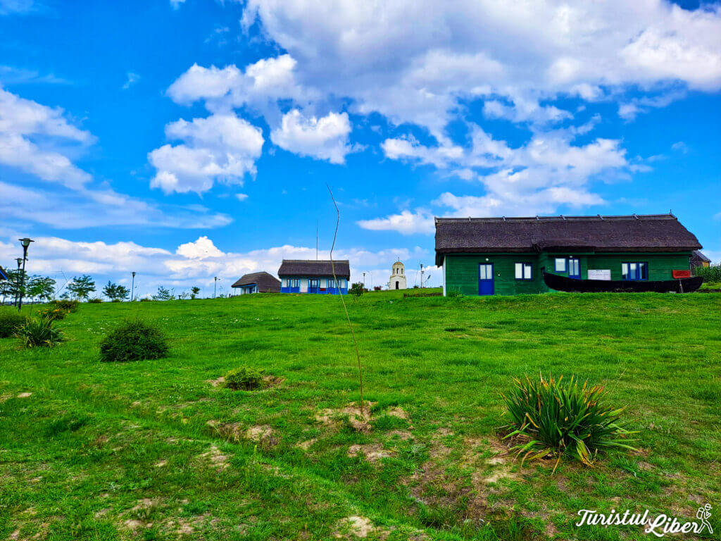 peisaj sat pescaresc tulcea