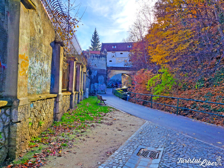 strada dupa ziduri