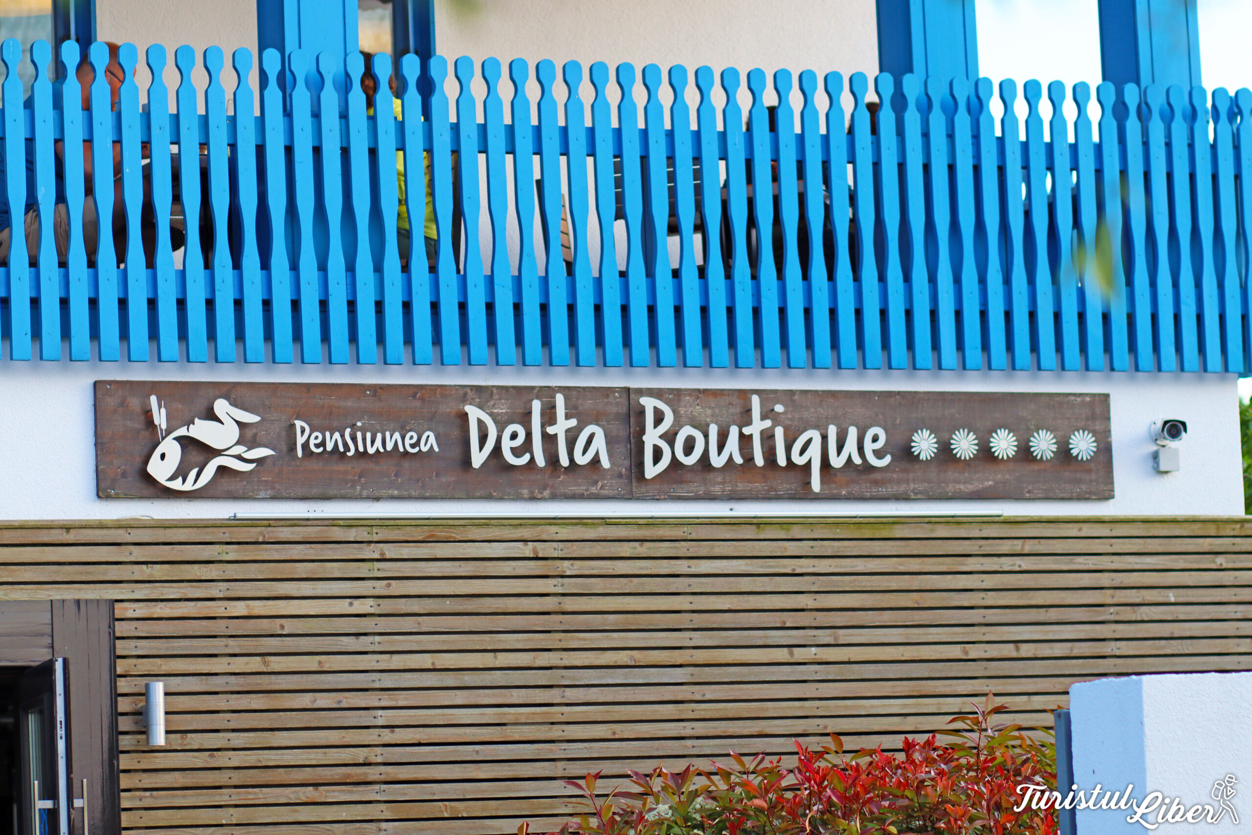 pensiunea delta boutique crisan