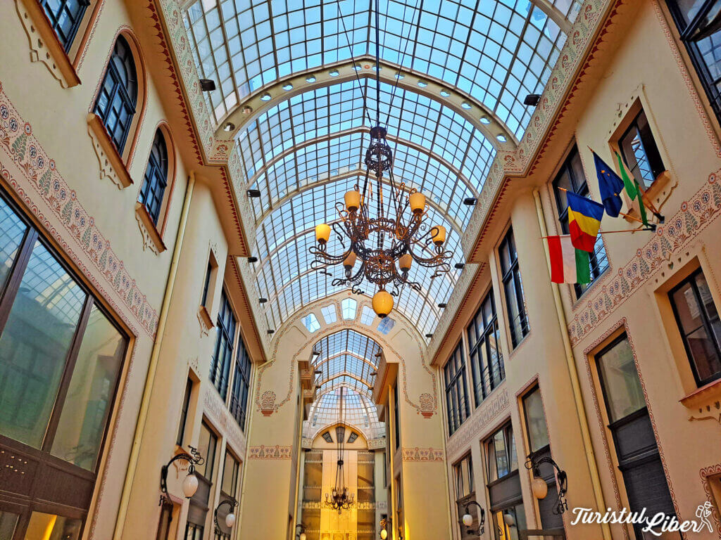 vitralii pasaj oradea