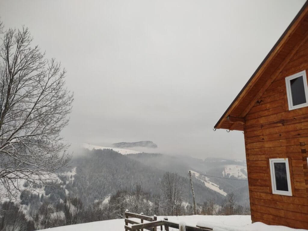 cabana cristalul din apuseni
