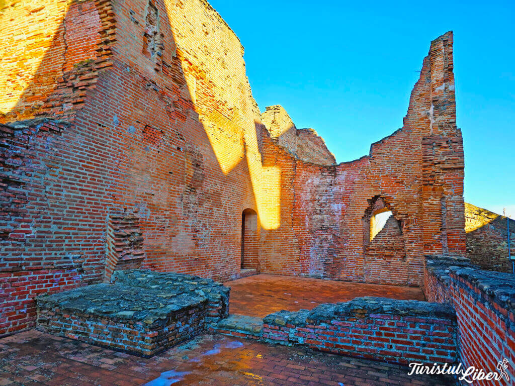 ruine curtea domneasca targoviste