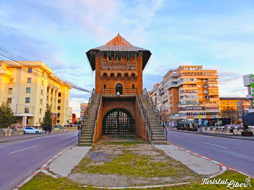 turnul bucurestilor targoviste