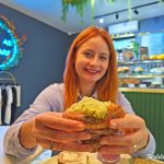 croissante cu crema de fistic bucuresti