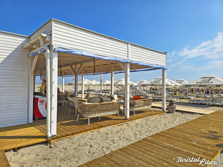 beach bar white beach sulina mamaia