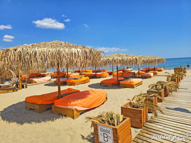 inchiriere sezlonguri elite beach