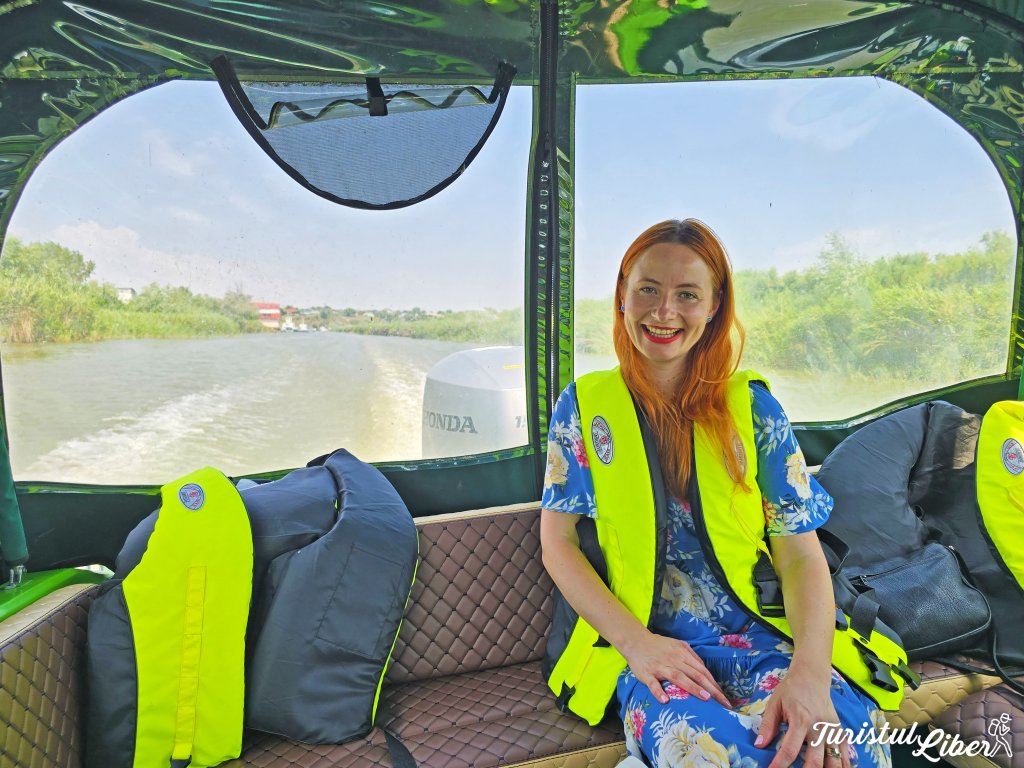 interior barca transport din jurilovca gura portitei