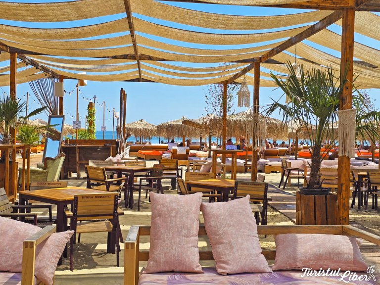 lounge elite luxury beach
