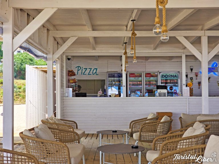 lounge white beach constanta