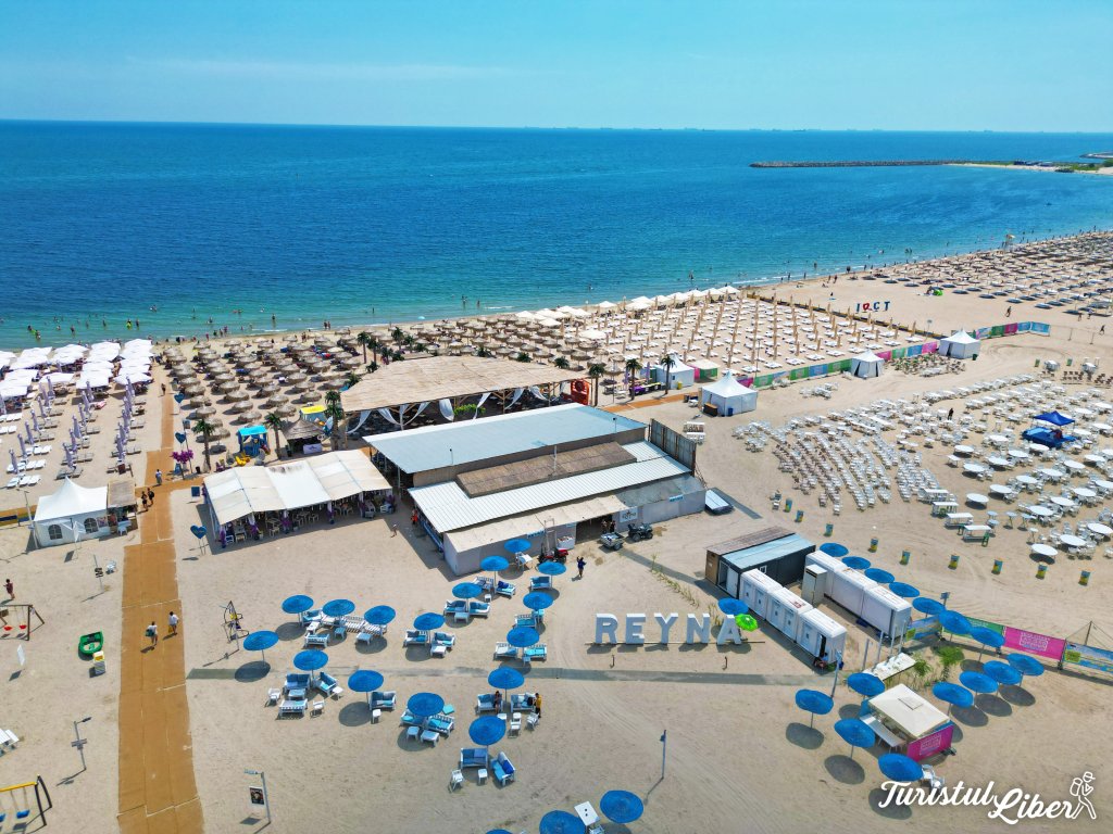 reyna beach