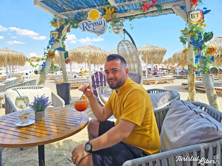 reyna beach ct