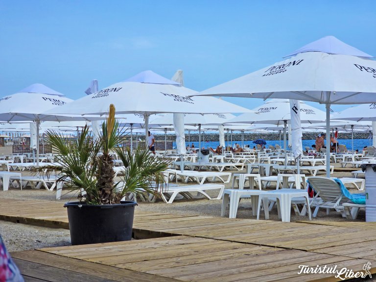 sezlong white beach ct